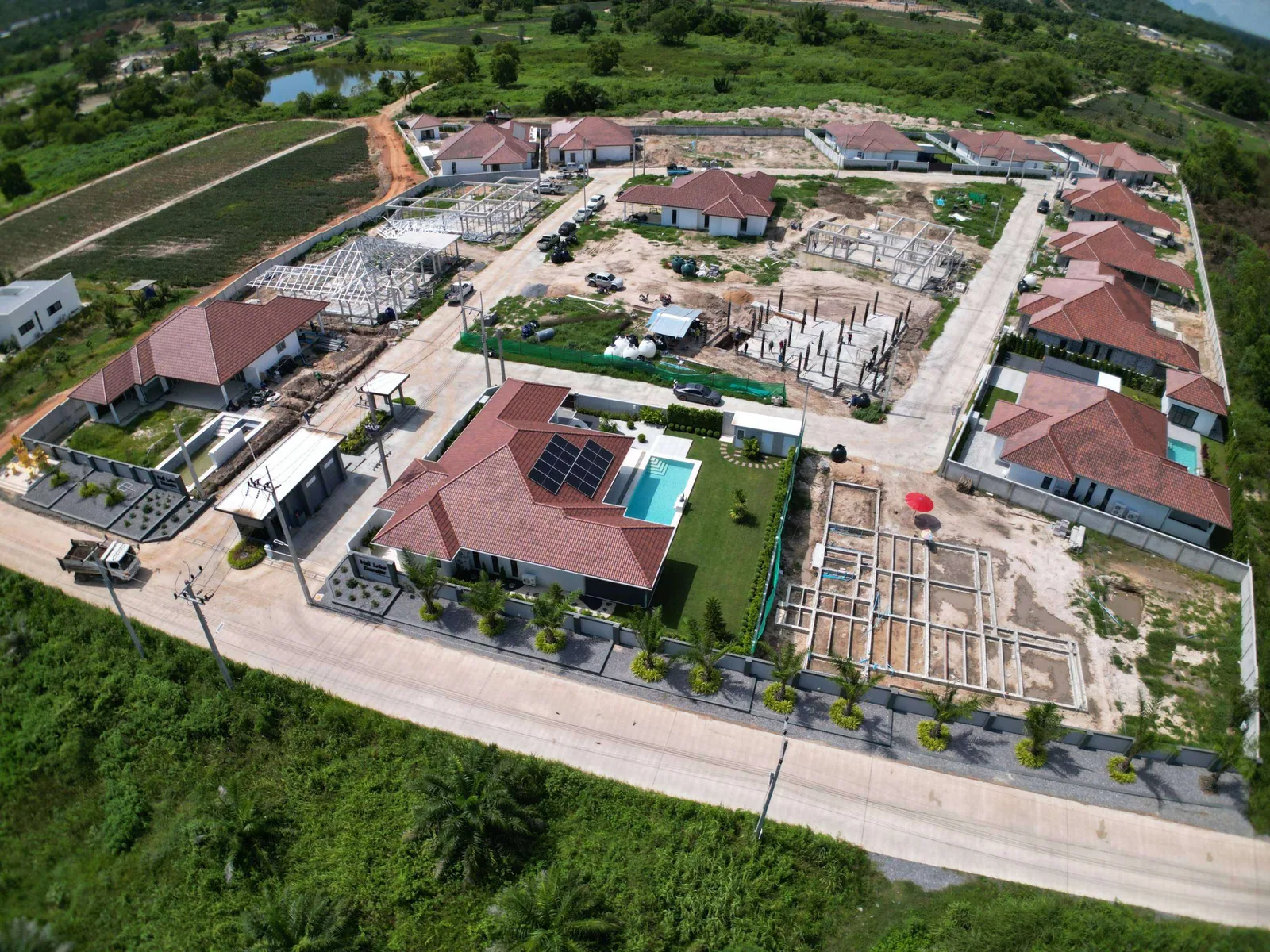 Aerial view of the Mali Lotus Executive development
